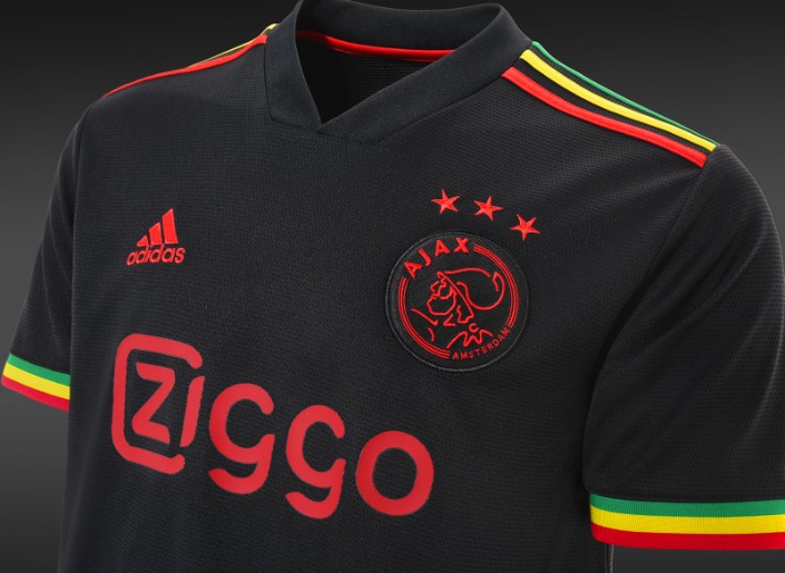 Ajax Tenue Kopen? Goedkoop